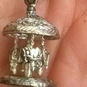 Silver Carasol Charm 925